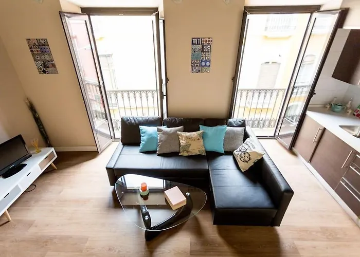 Esse Atico. Precioso Atico Con Terraza En Pleno Centro